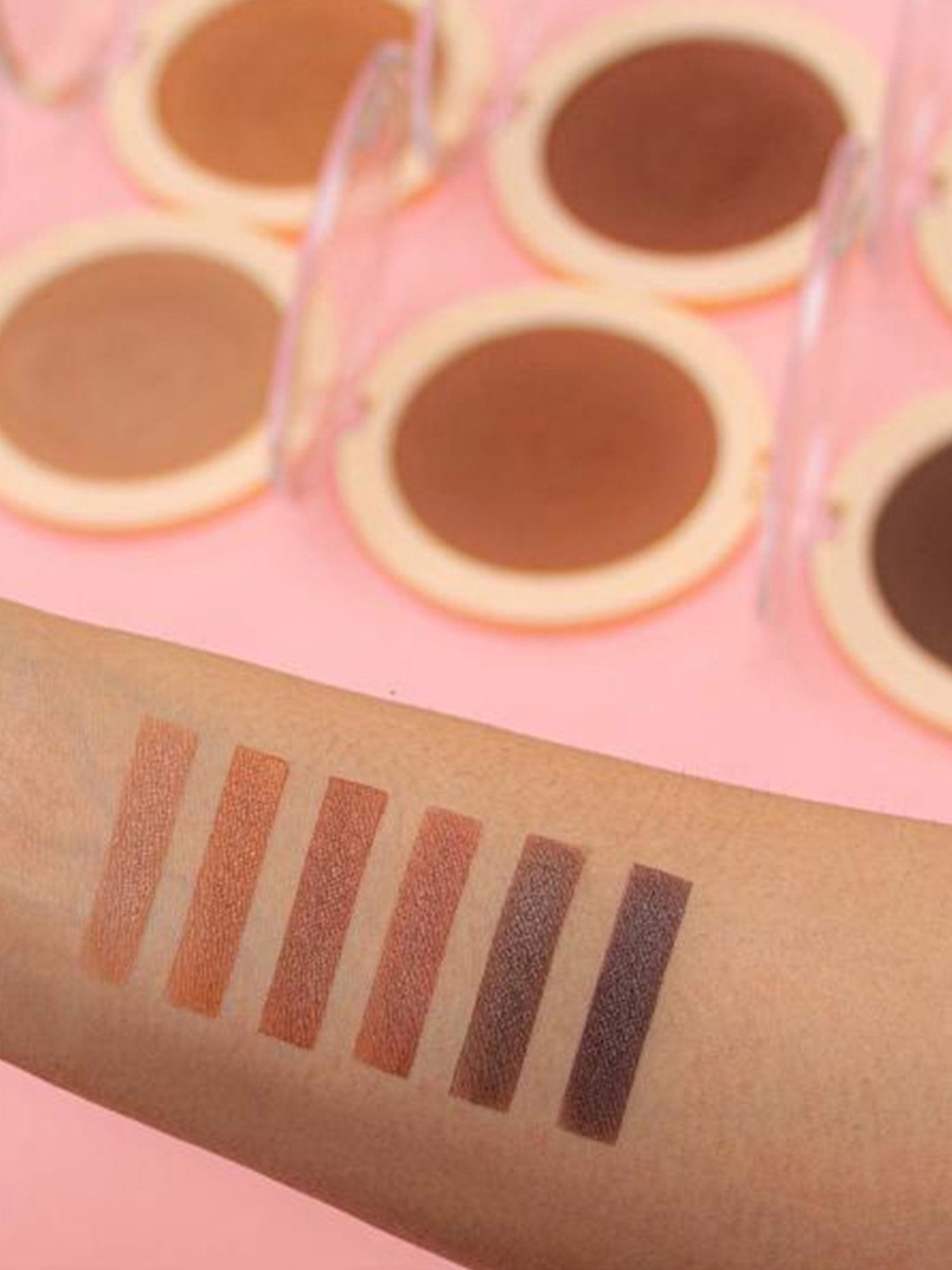 Makeup Revolution Mega Bronzer 01 Cool - 15 gm