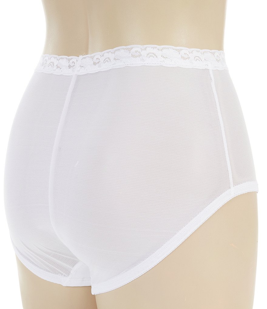 Modern Movement Lace Shaping Brief