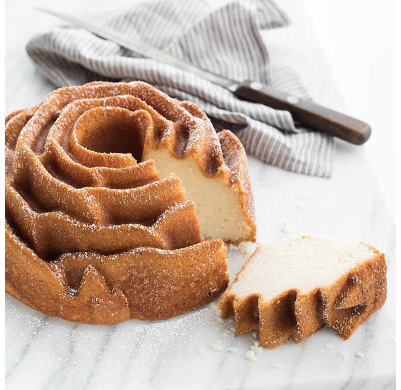Nordic Ware Rose Cast Aluminum Bundt Pan