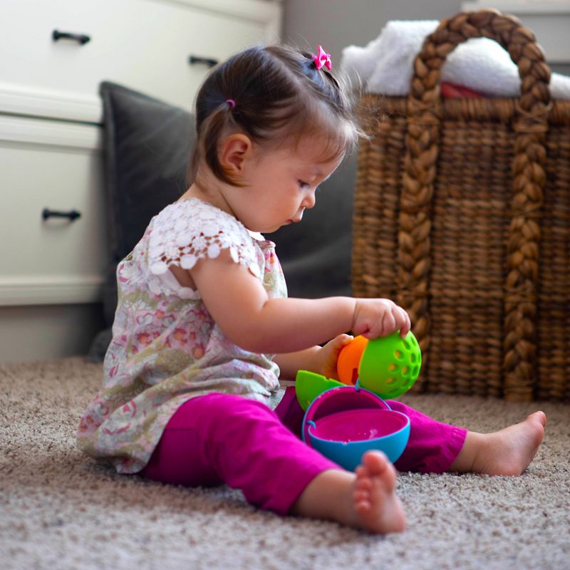 Fat Brain Toys OombeeBall Sensory Toy