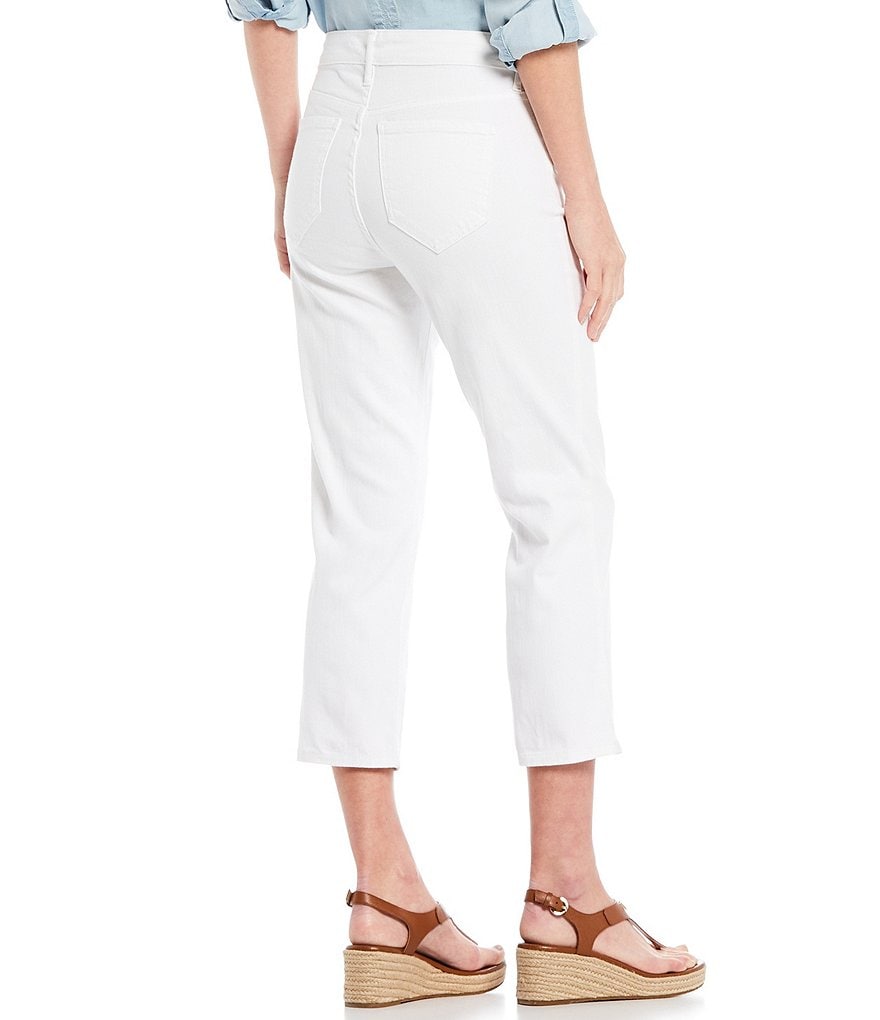 Code Bleu Classic Straight Leg Capri Jeans