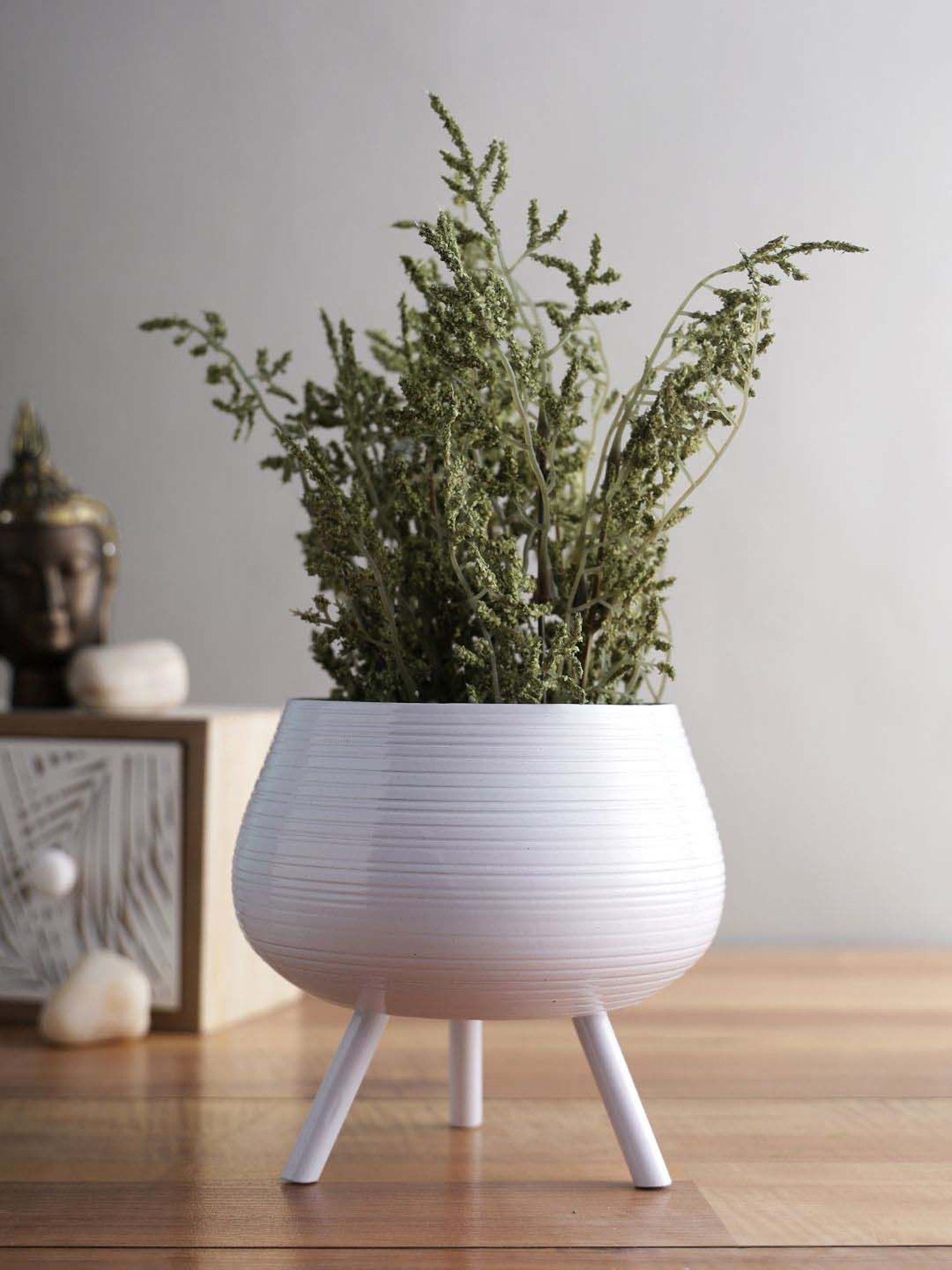 Aapno Rajasthan White Metal Planter Pot
