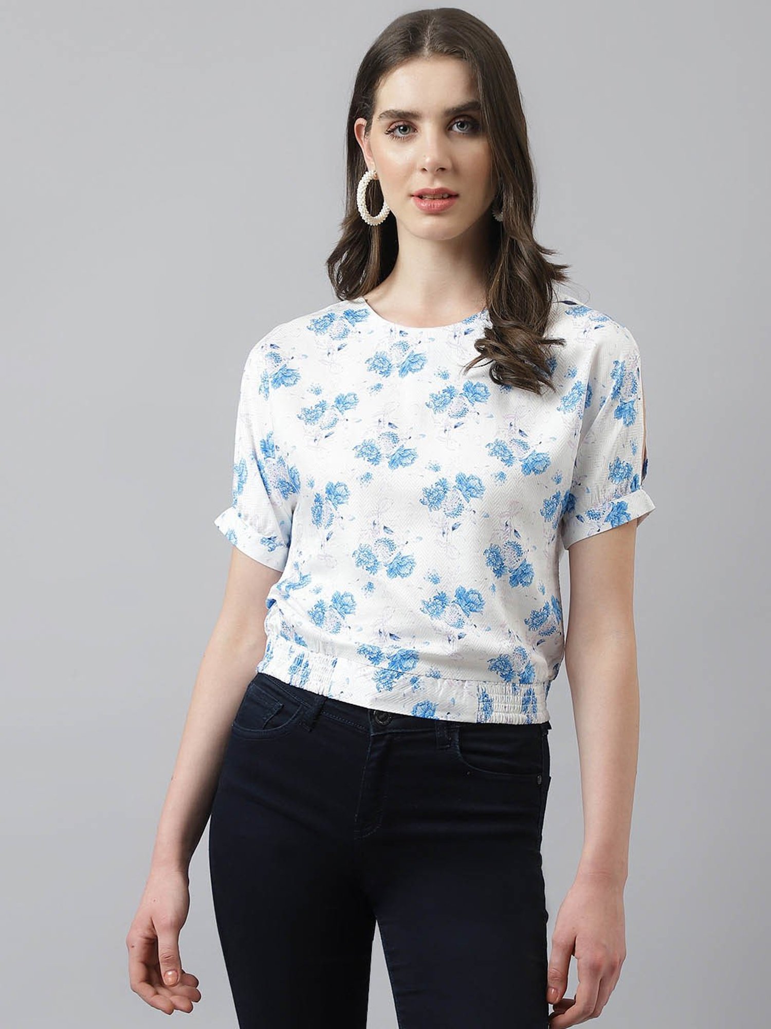 Latin Quarters White & Blue Floral Print Top