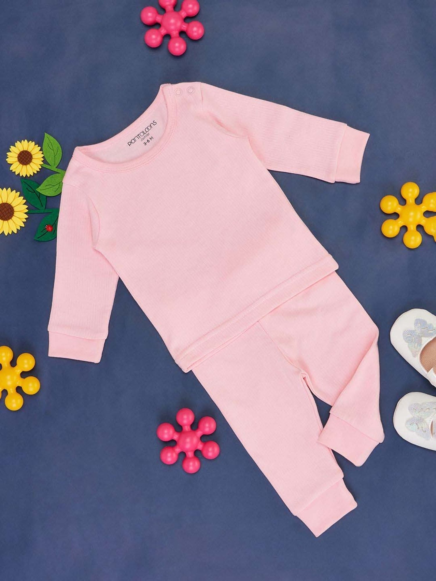 Pantaloons Baby Pink Regular Fit Full Sleeves Thermal Set