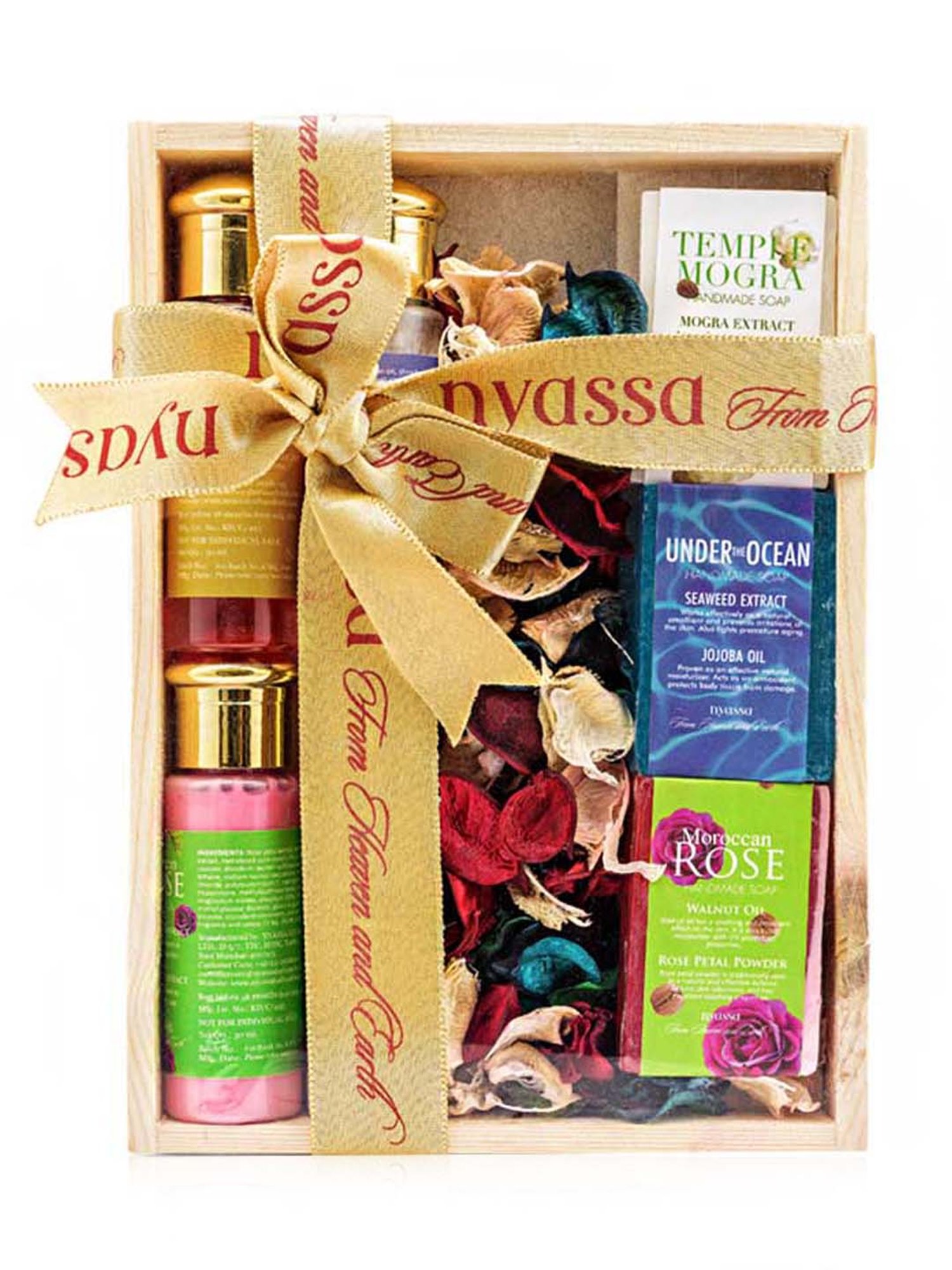 Nyassa Wooden Box Gift Set (7 Pieces)