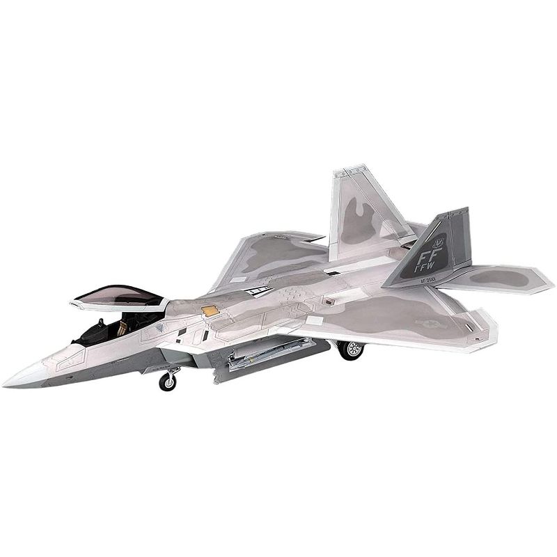Hasegawa 1/48 F-22 Raptor USAF Plastic Model Kit
