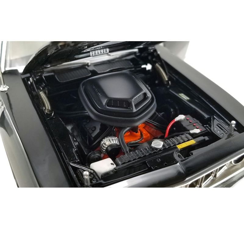 1971 Plymouth Hemi Barracuda Black with White Stripes Limited Edition to 732 pieces Worldwide 1/18 Diecast Model Car by ACME
