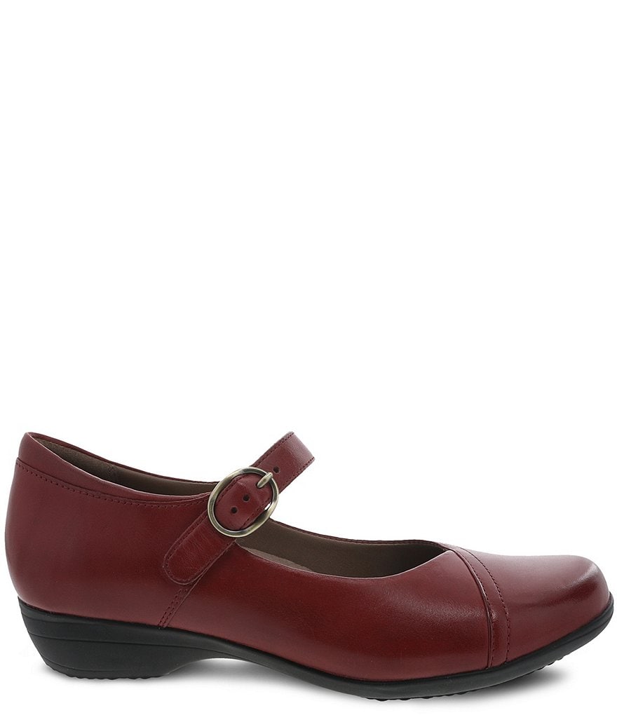 Deltan Tessa Croc-Embossed T-Strap Block Heel Pumps