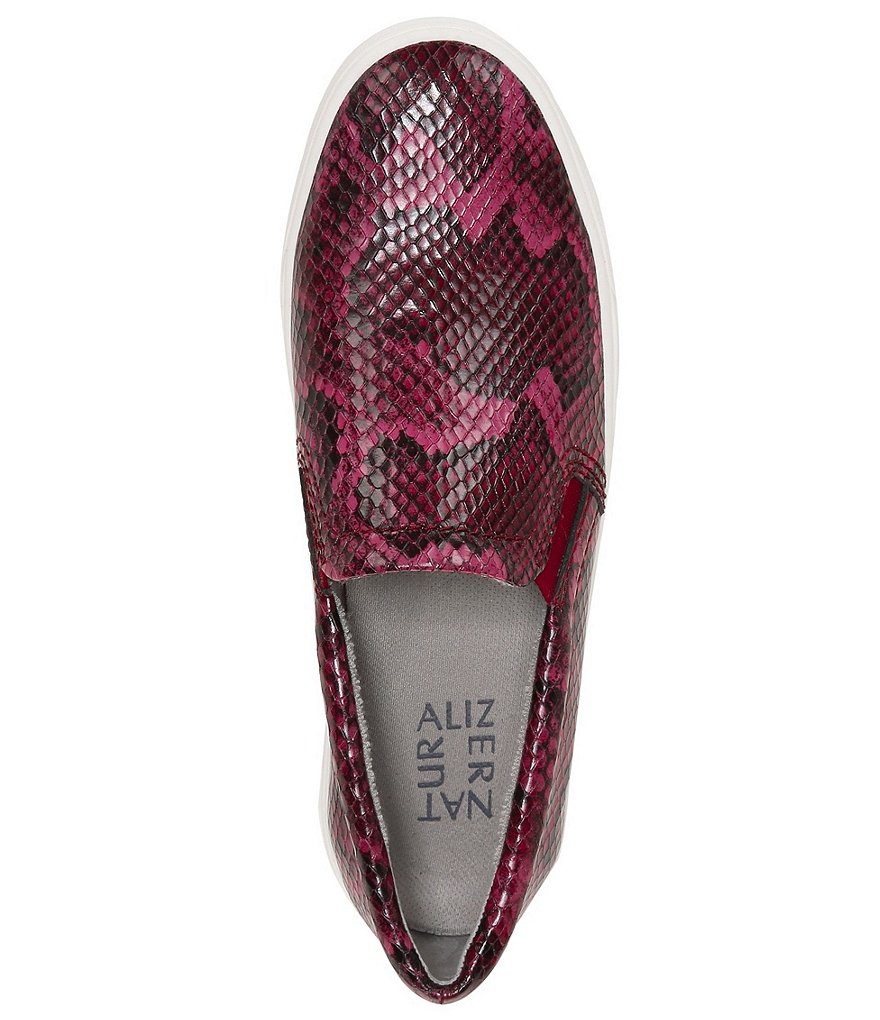 Trotters Kiera Suede Kitten Heel Pumps