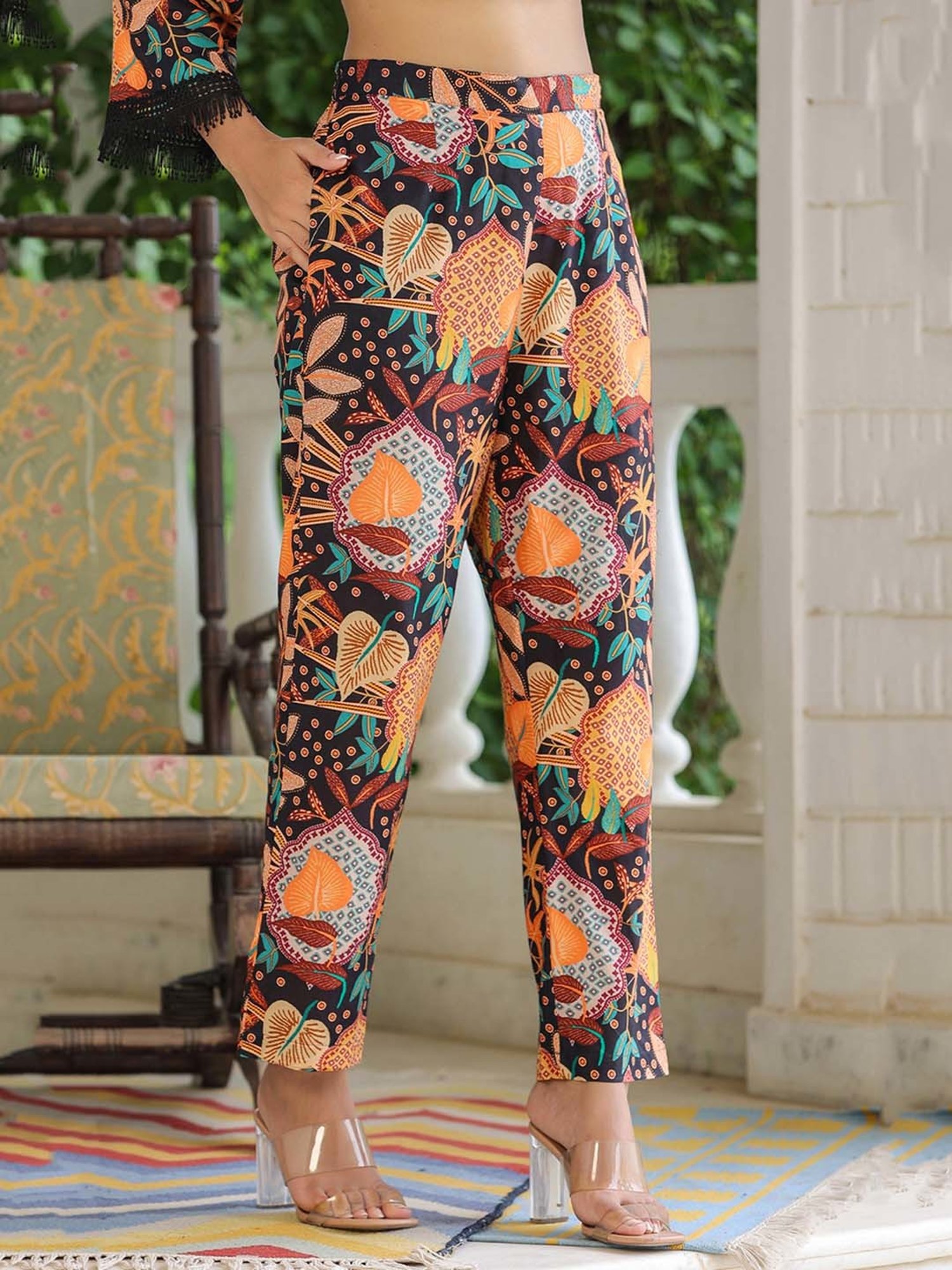 Rain and Rainbow Black Cotton Floral Print Kurta Pant Set