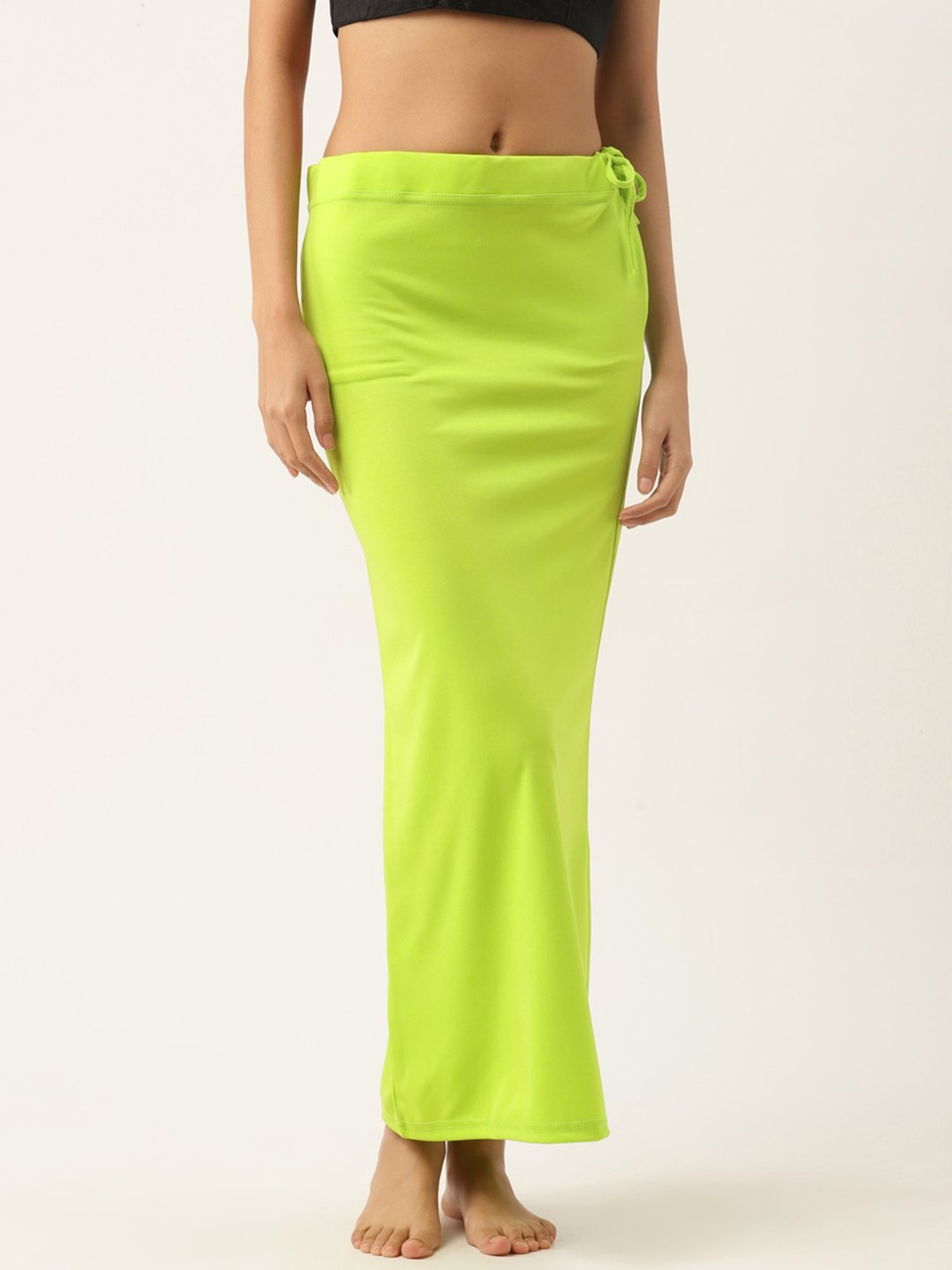 Ms.Lingies Green Plain Saree Shapewear