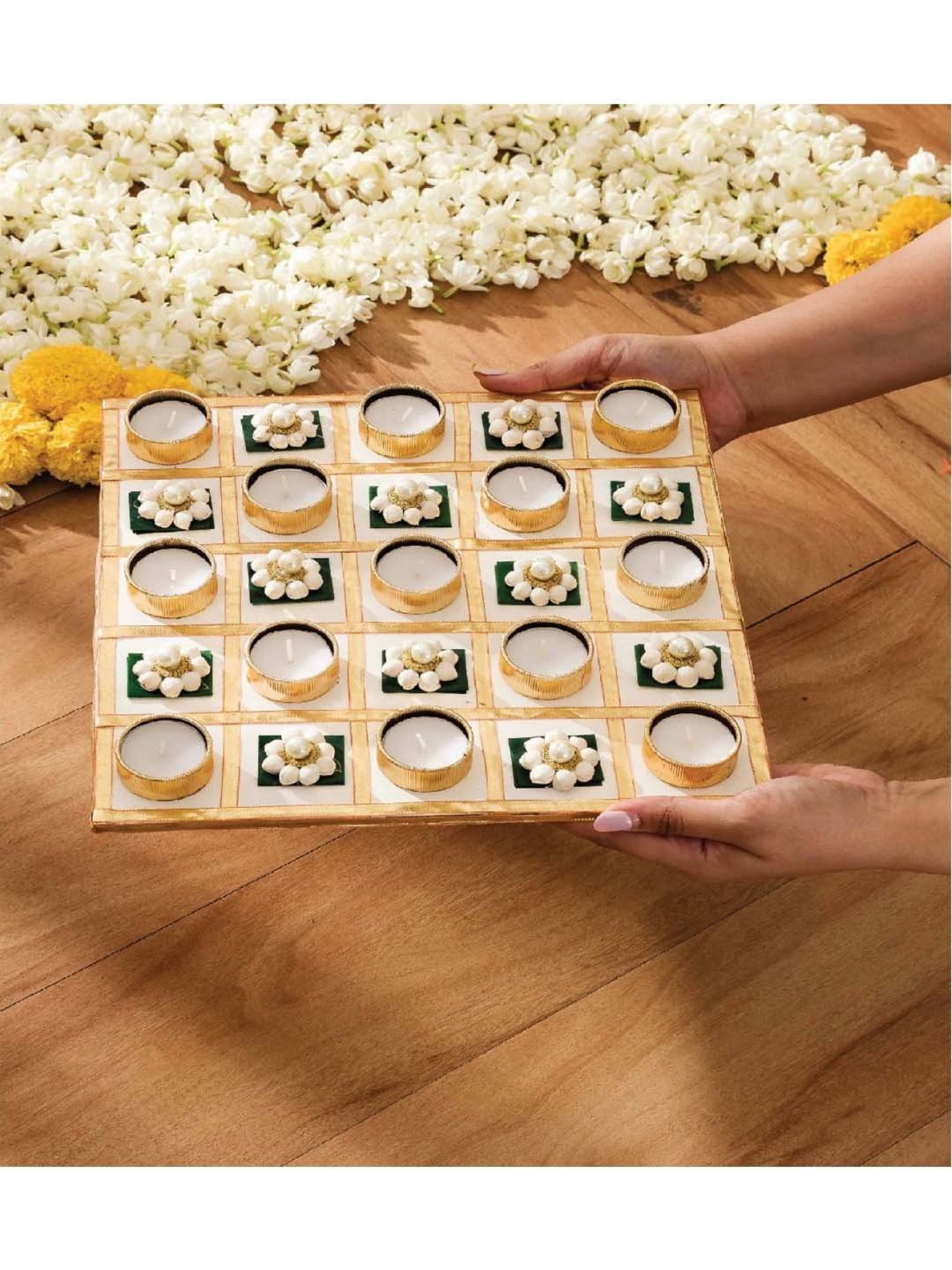 Mason Home Multi Jasmine Square Diya - Large (Set of 13)