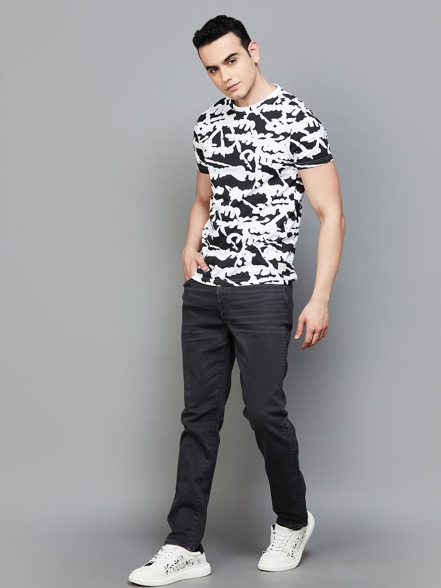 Forca by Lifestyle Multicolored Cotton Regular Fit Printed T-Shirts