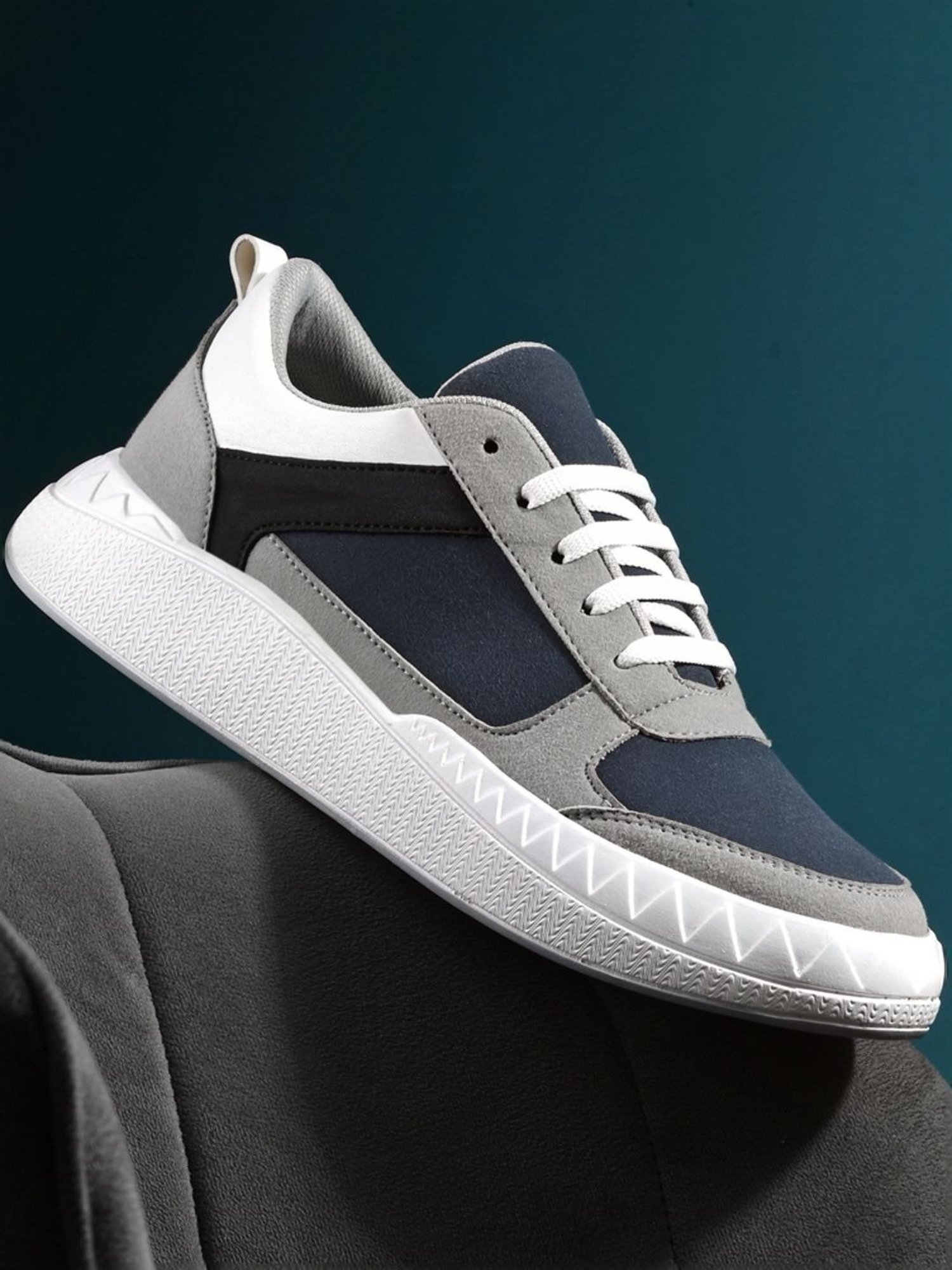 Giorgio Men's Blue Casual Sneakers