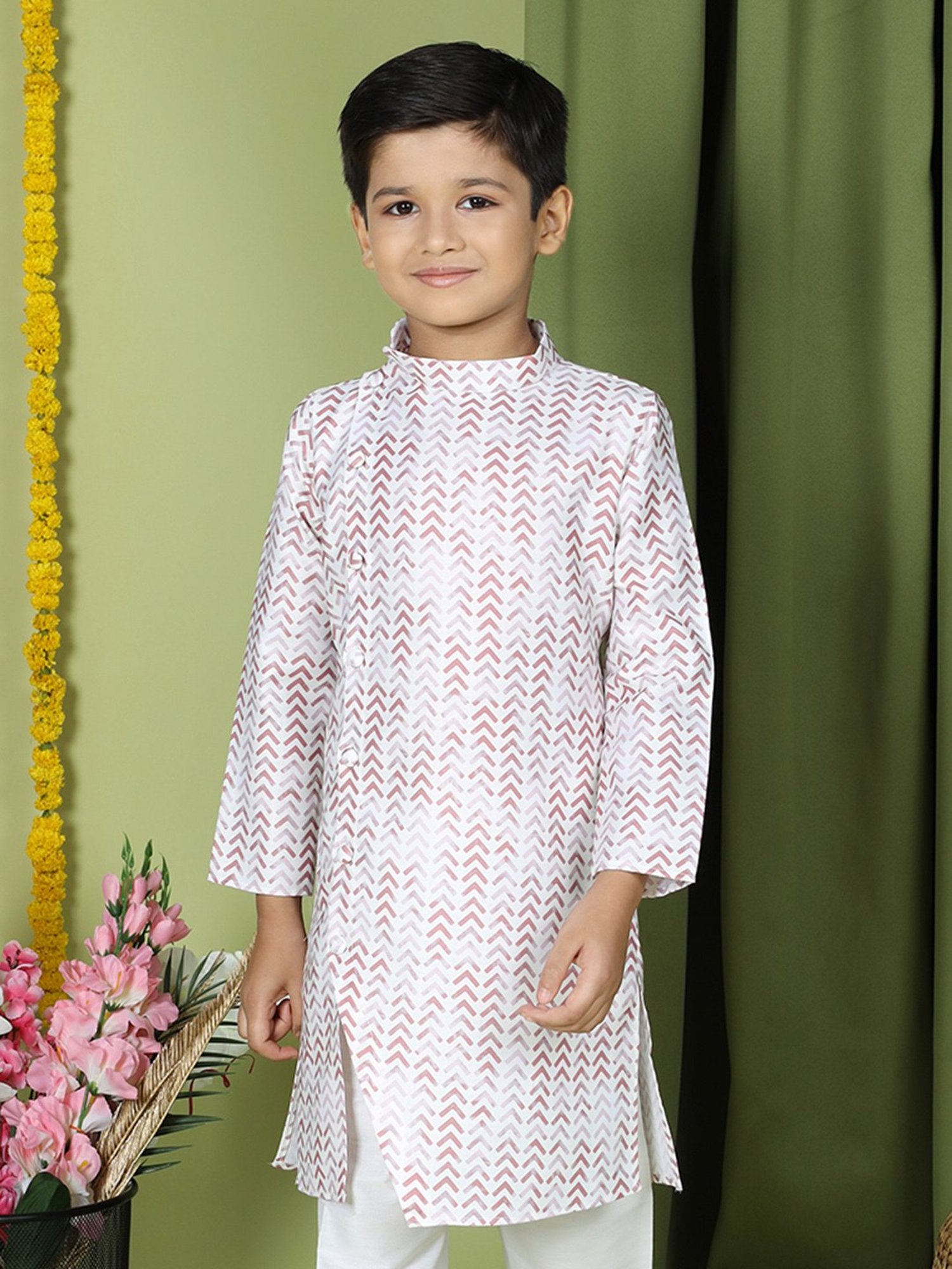 TABARD Kids White & Peach Printed Full Sleeves Kurta