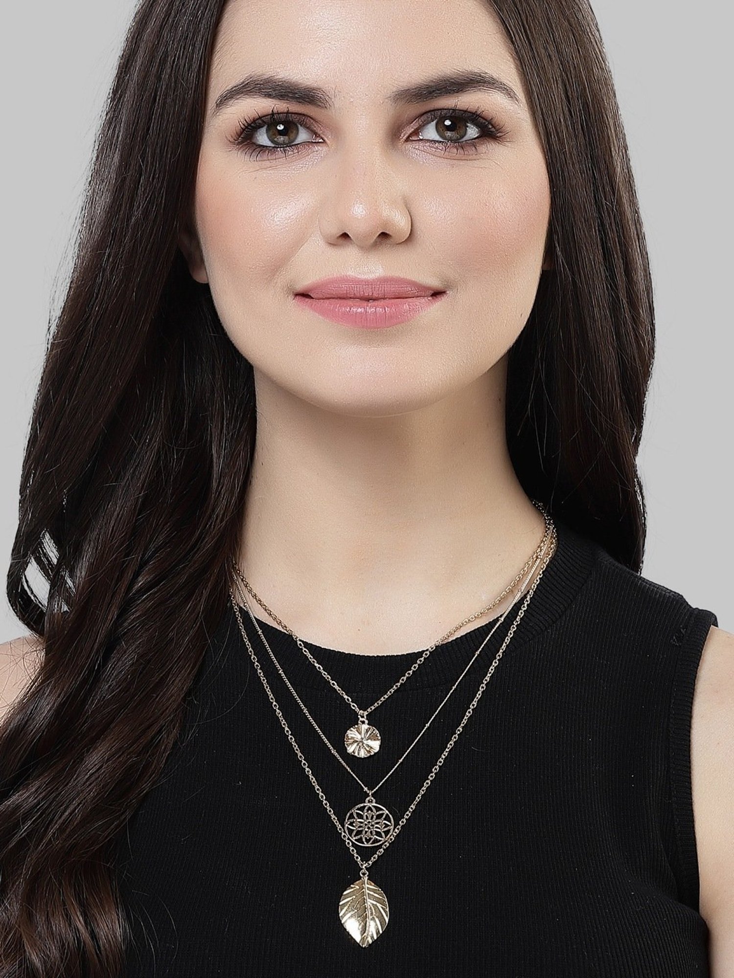 Karatcart Golden Sea Shell and Textured Disk Multicharm Multilayered Chain Women