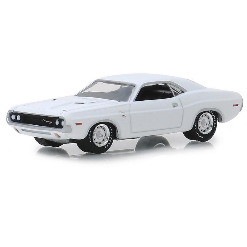 1970 Dodge Challenger R/T White "Vanishing Point" (1971) Movie "Hollywood" Series 22 1/64 Diecast Model Car Greenlight