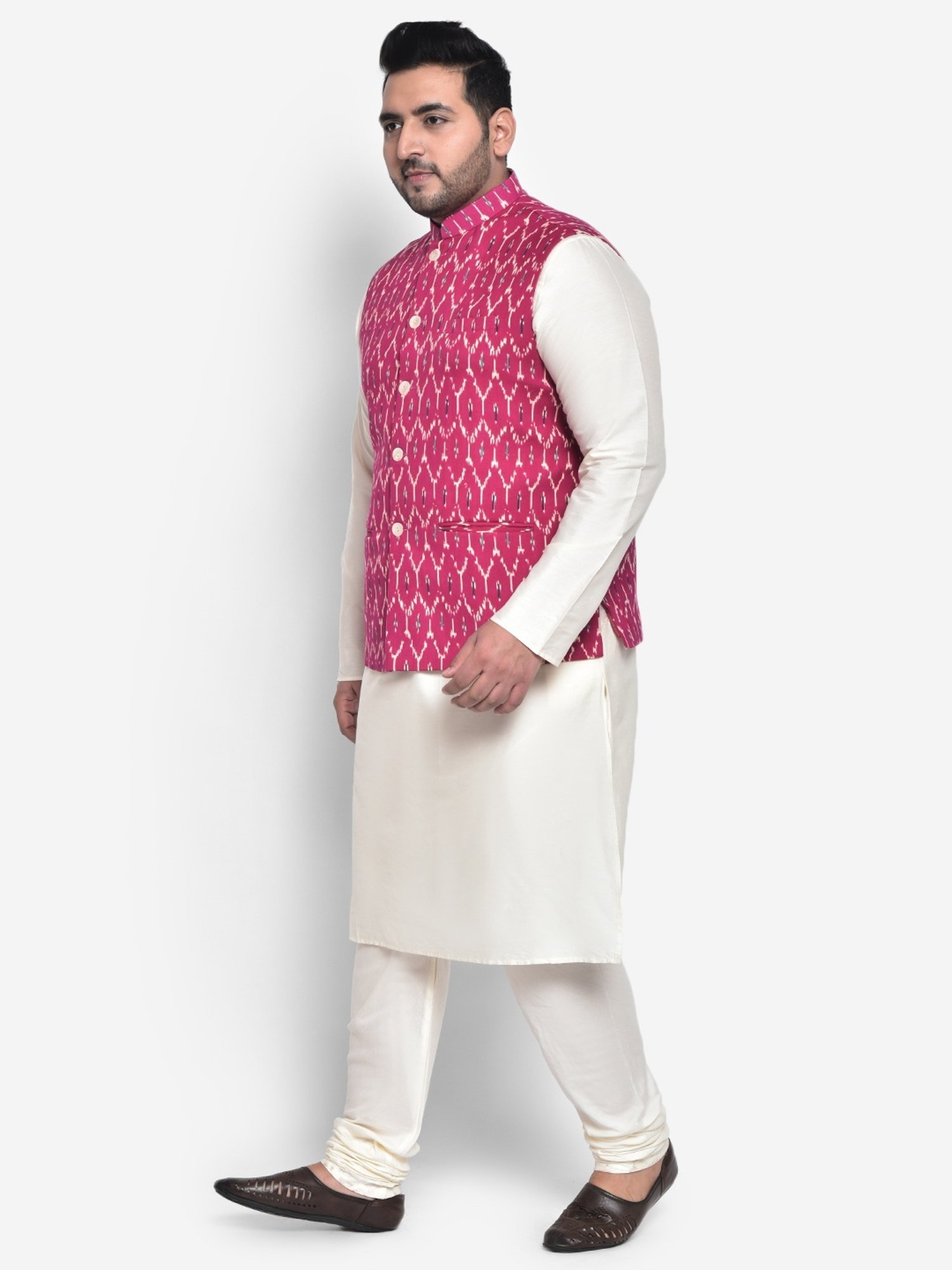 KISAH PLUS Pink & White Regular Fit Printed Kurta Set With Jacket