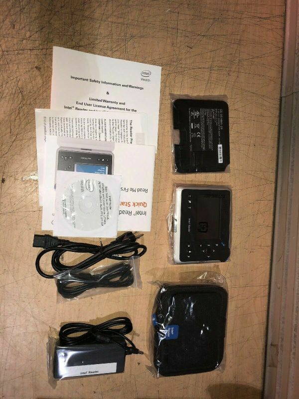 HP 3DB06AT Z 3D 14.2 Megapixel Camera