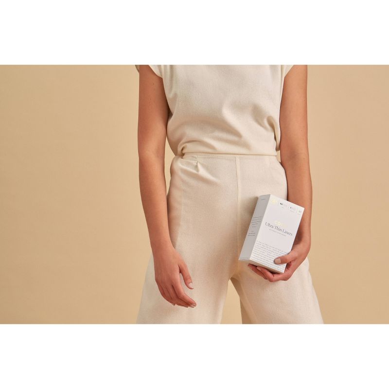 Cora Organic Cotton Ultra Thin Liners for Periods - 40 ct