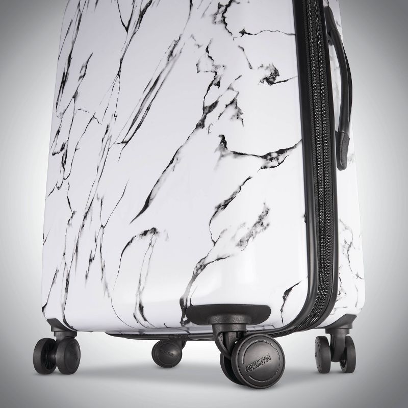 American Tourister 29'' Axion Checked Softside Suitcase - Black