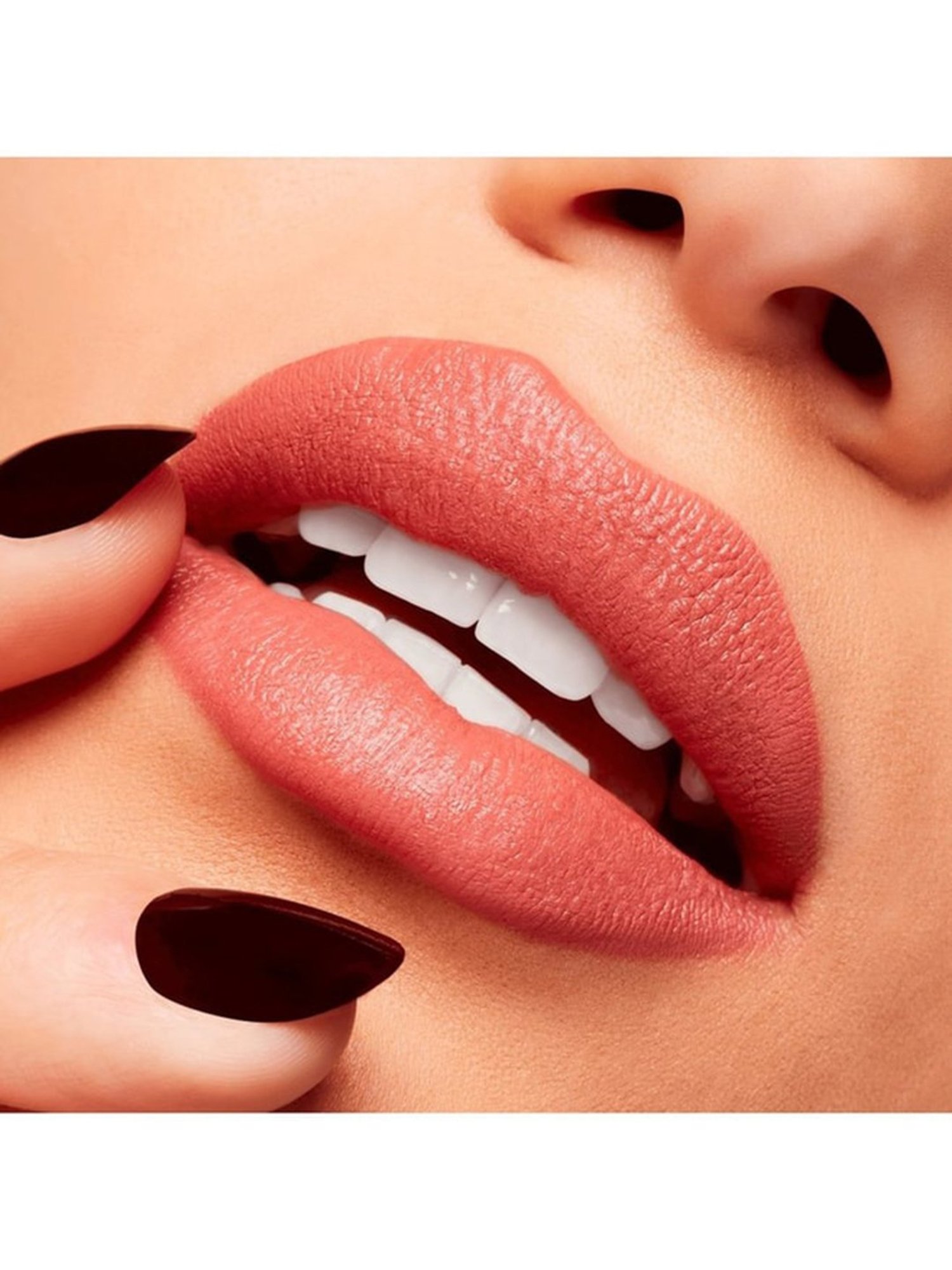 M.A.C Powder Kiss Velvet Blur Slim Stick Mull It Over - 2 gm