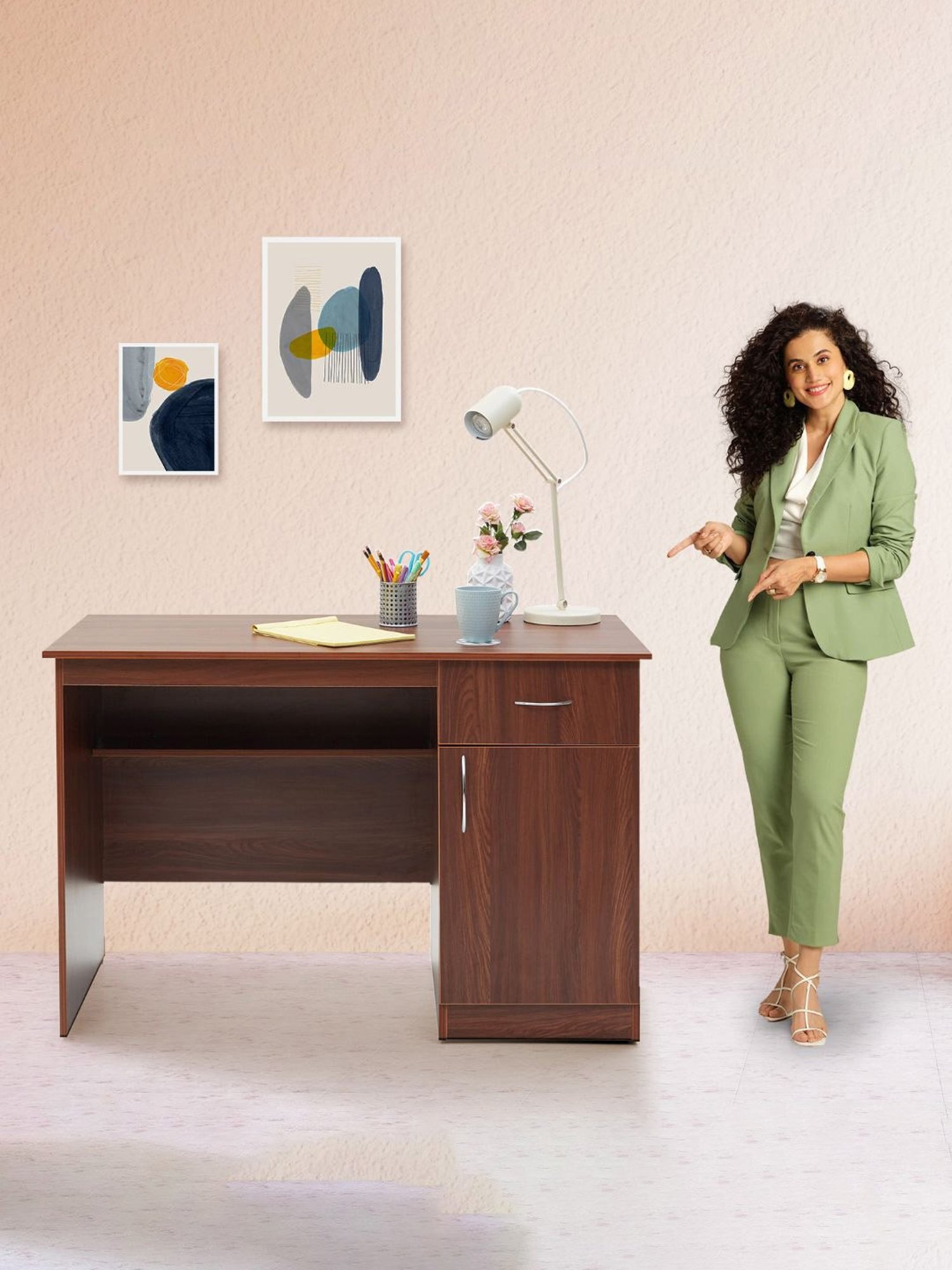 Green Soul Venue Black Engineered Wood Study Table