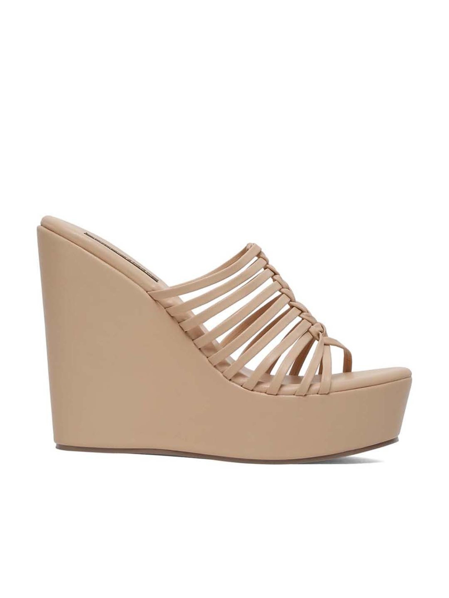 Flat N Heels Women's Beige Casual Wedges