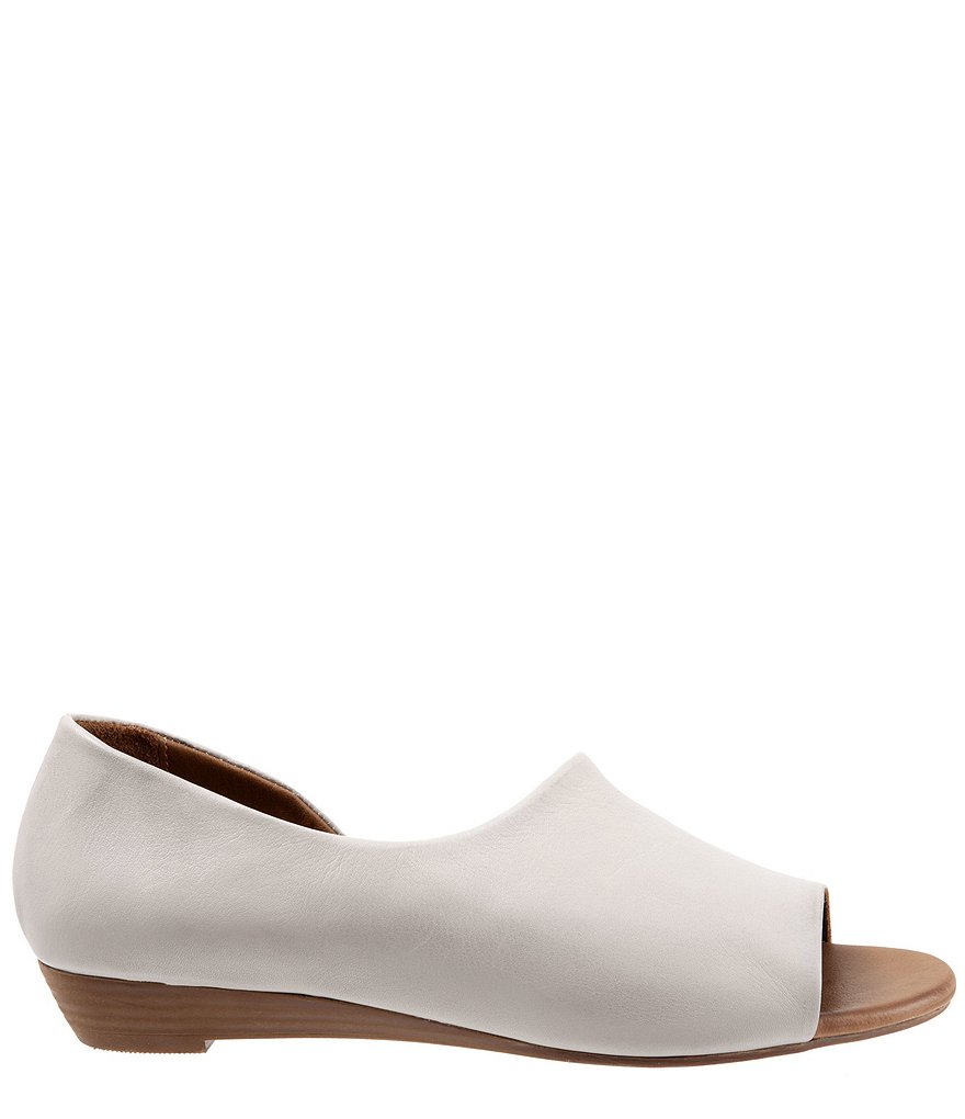 Bueno Anna Leather Demi Wedge Open Toe Slip On Flats