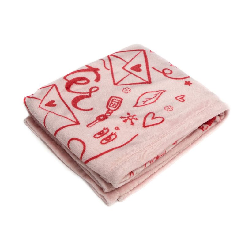 Netflix: To All the Boys I've Loved Before Peter vs John Throw