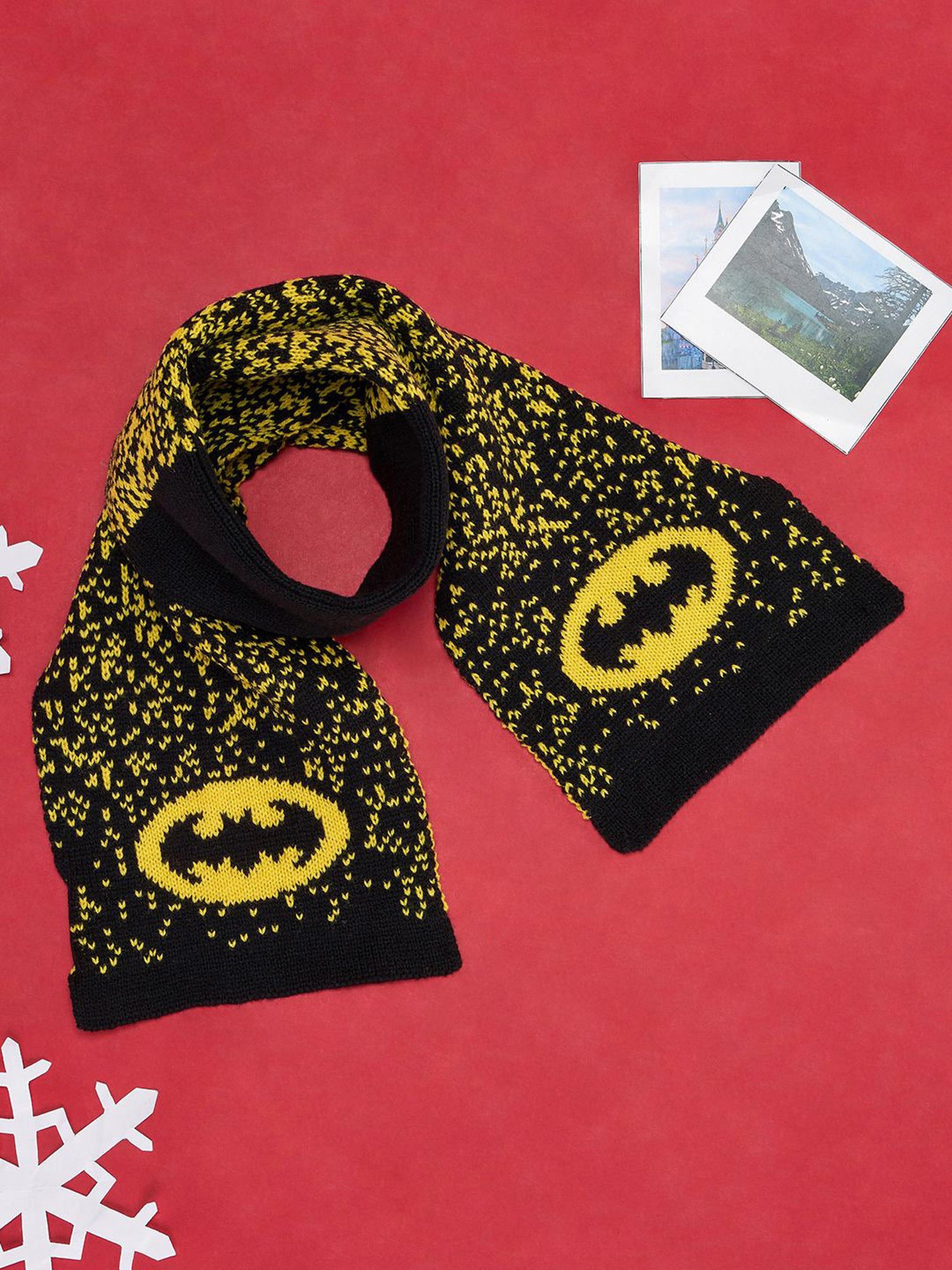 Pantaloons Junior Yellow Batman Printed Muffler