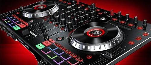 Numark NS6II DJ Controller
