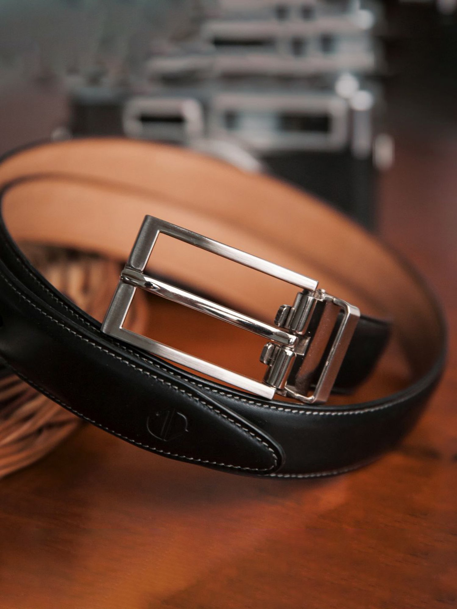 James Aston Fernando Imperial Black Leather Solid Waist Belt