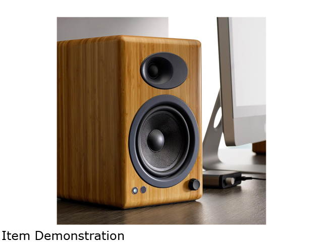 Audioengine A5+ Classic Powered Bookshelf Speakers - Pair (White)