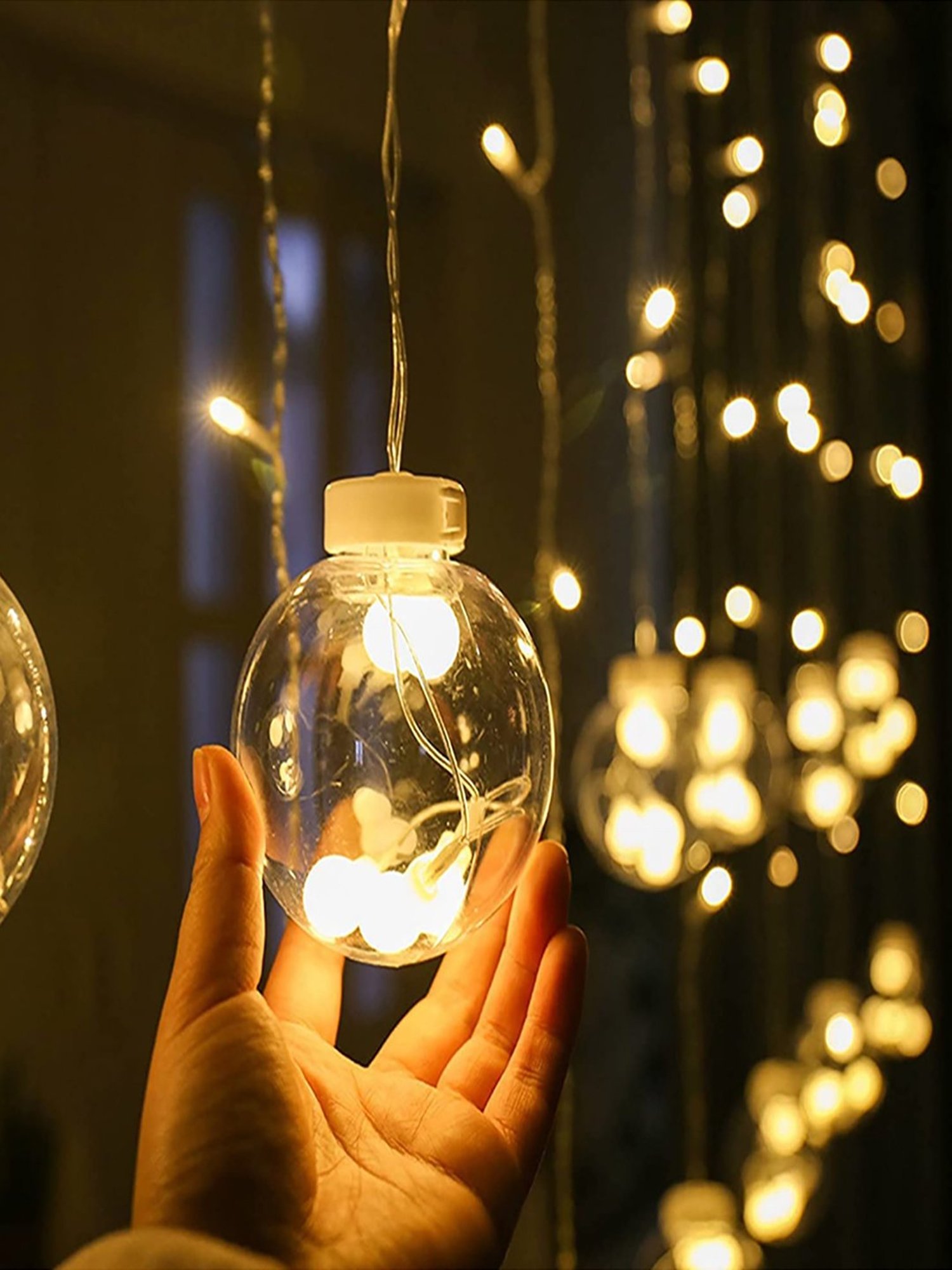 Xergy 12 Wishing Ball LED Curtain String Lights with 8 Flashing Modes (Warm White)