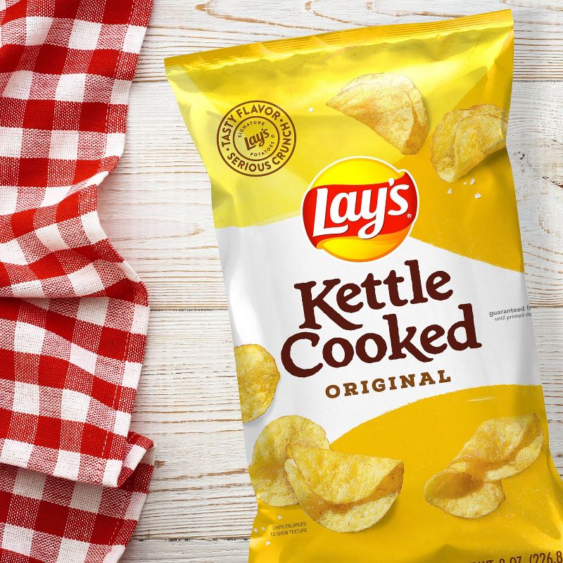 Lay's Kettle Cooked Original Potato Chips - 8.0oz