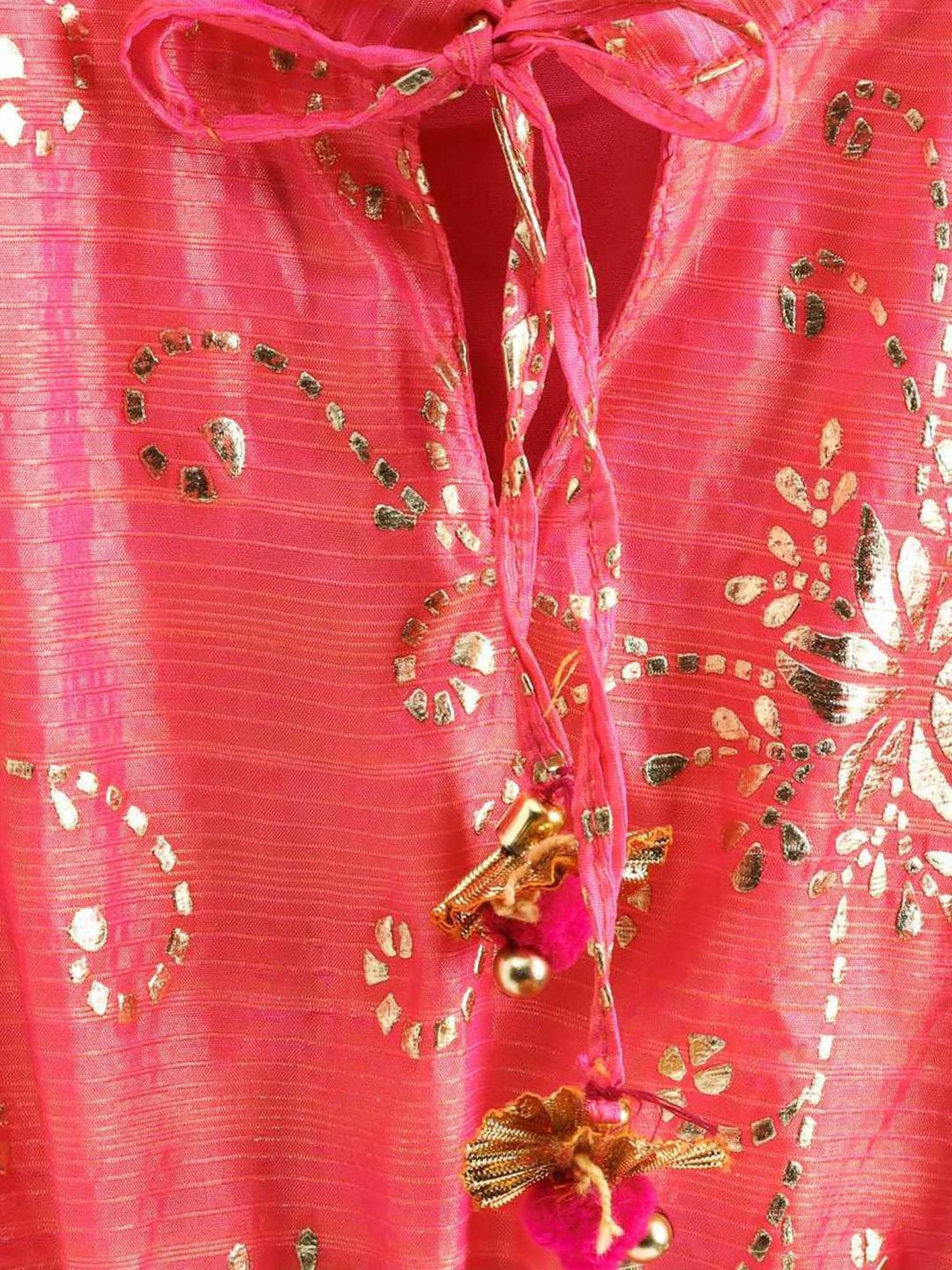 TWISHA Kids Pink & Green Embroidered Top Set