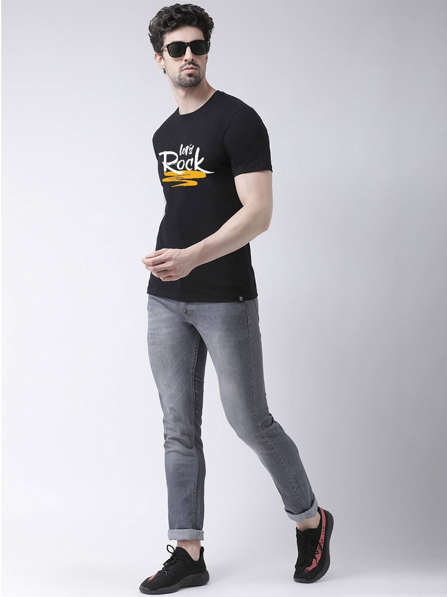 Friskers Black Cotton Slim Fit Printed T-Shirt