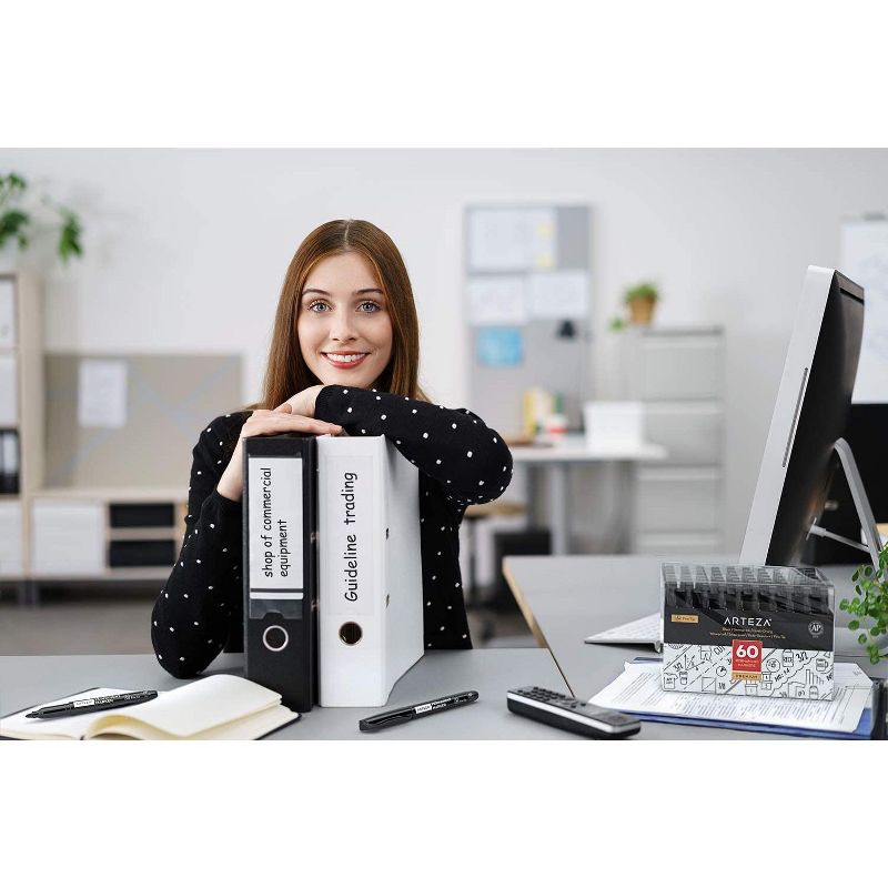 Universal Pen Style Dry Erase Marker, Fine/Bullet Tip, 12ct - Black