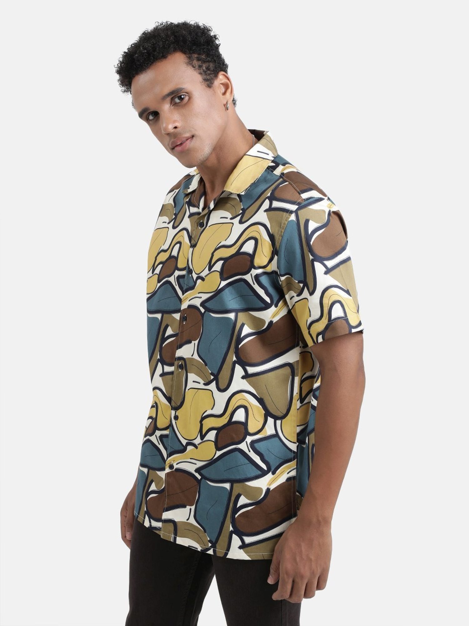 Bene Kleed Mustard Cotton Regular Fit Printed Shirt