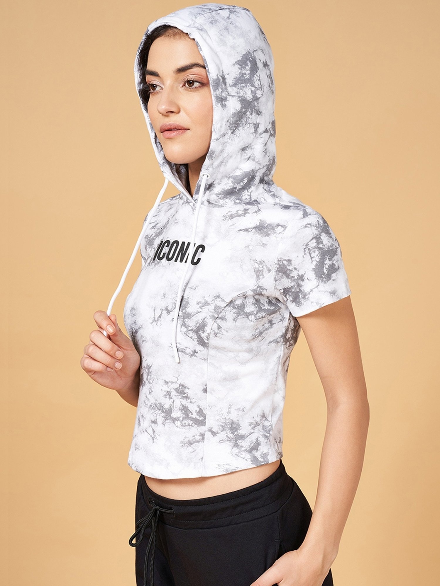 Ajile by Pantaloons Black Cotton Printed Sports Top