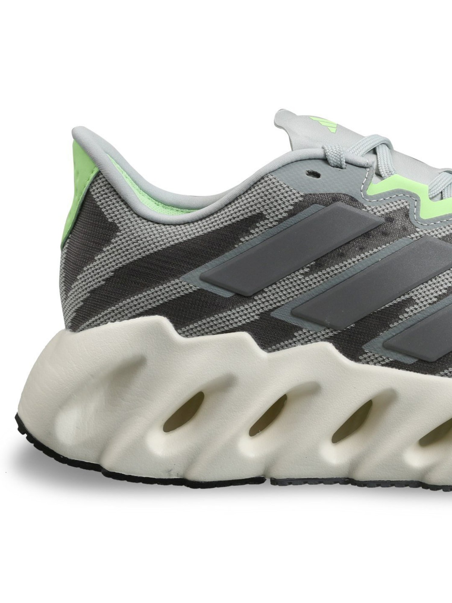 Adidas Men's SWITCH FWD Grey Running Shoes