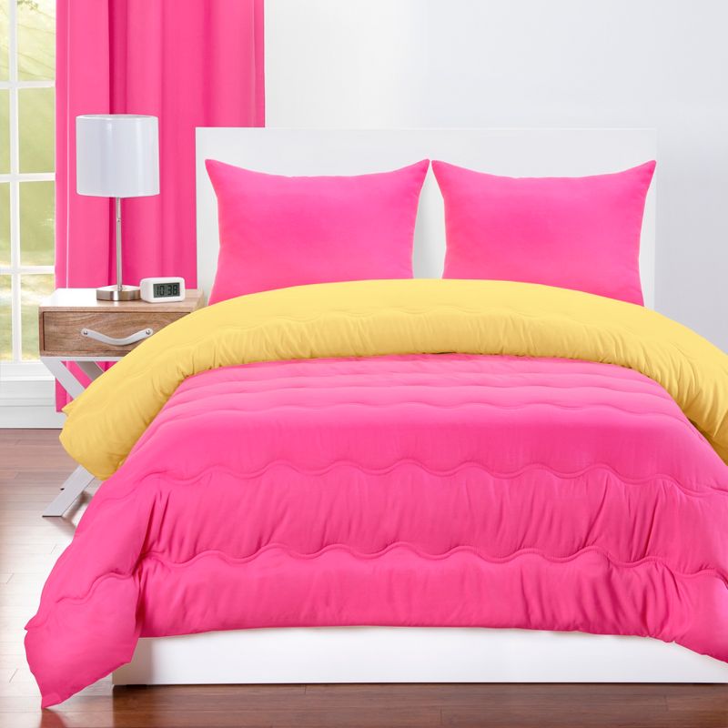 Full/Queen Reversible Comforter With Sham Set Magenta/Laser Lemon - Crayola