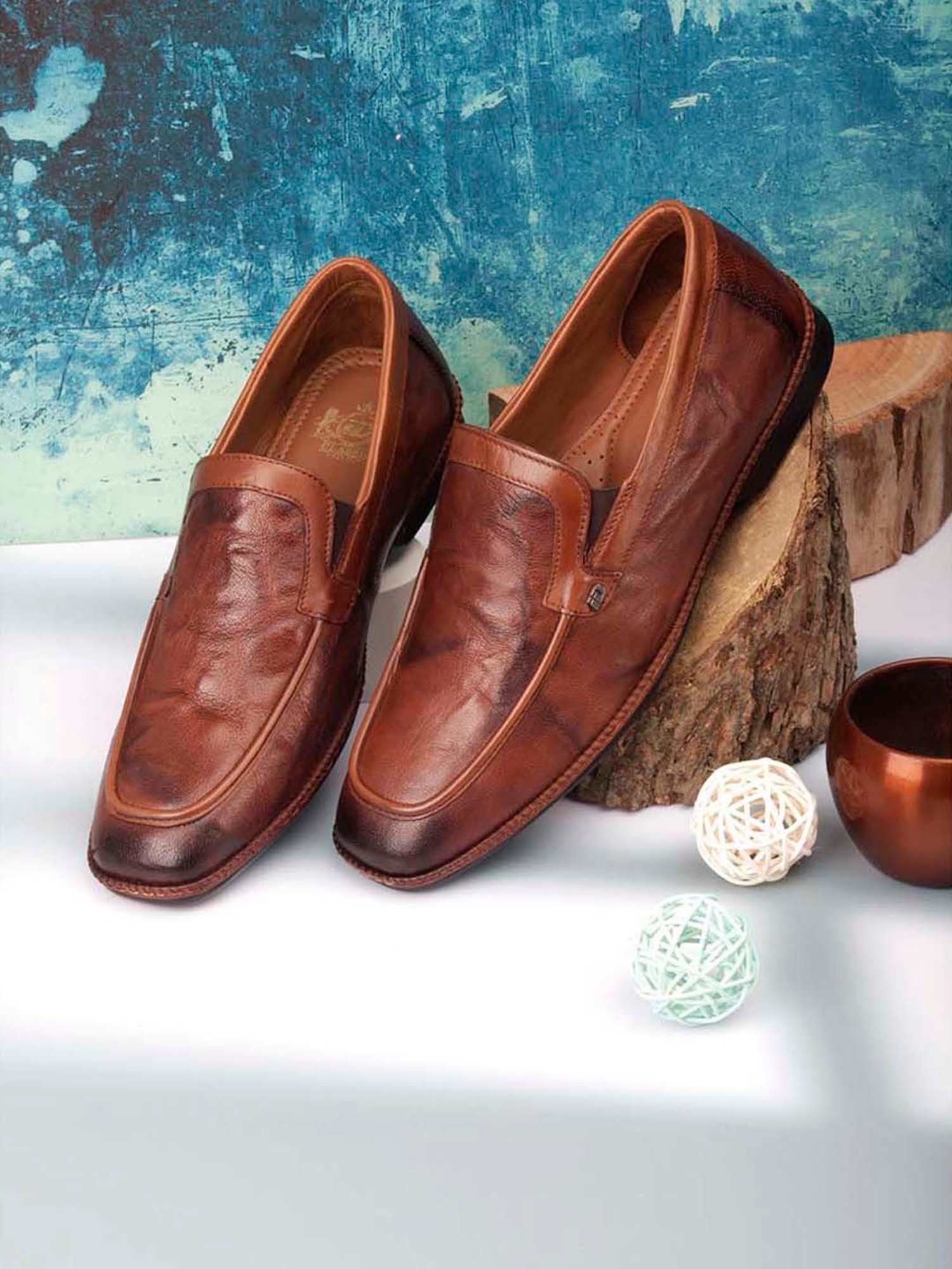 ID Men's Tan Casual Loafers