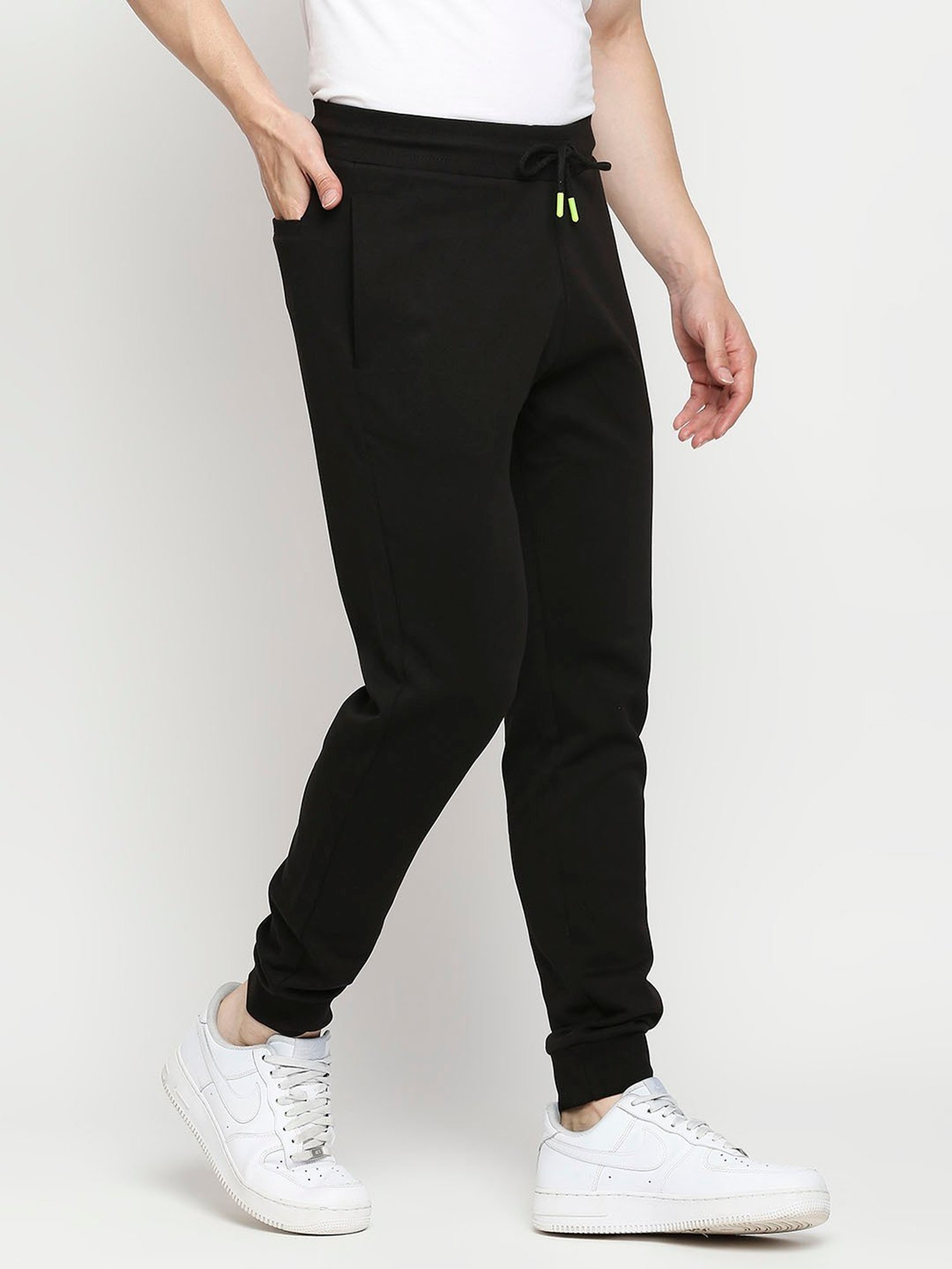 UnderJeans by Spykar Black Cotton Regular Fit Joggers