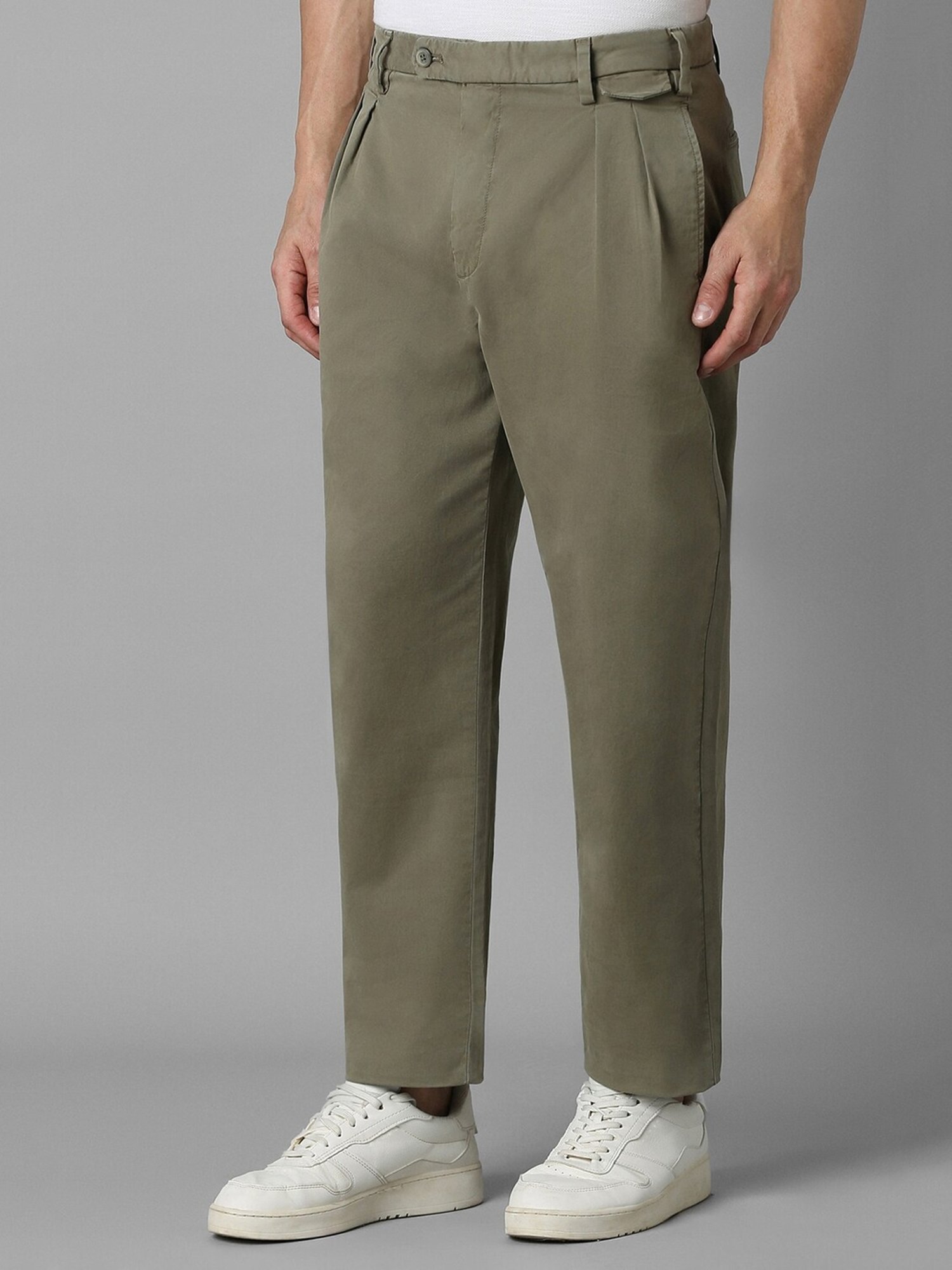 Louis Philippe Green Regular fit Solid Casual Trouser