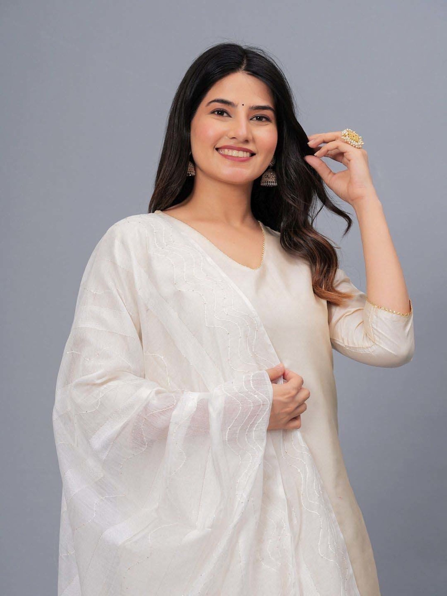 Stylum White Embroidered Dupatta