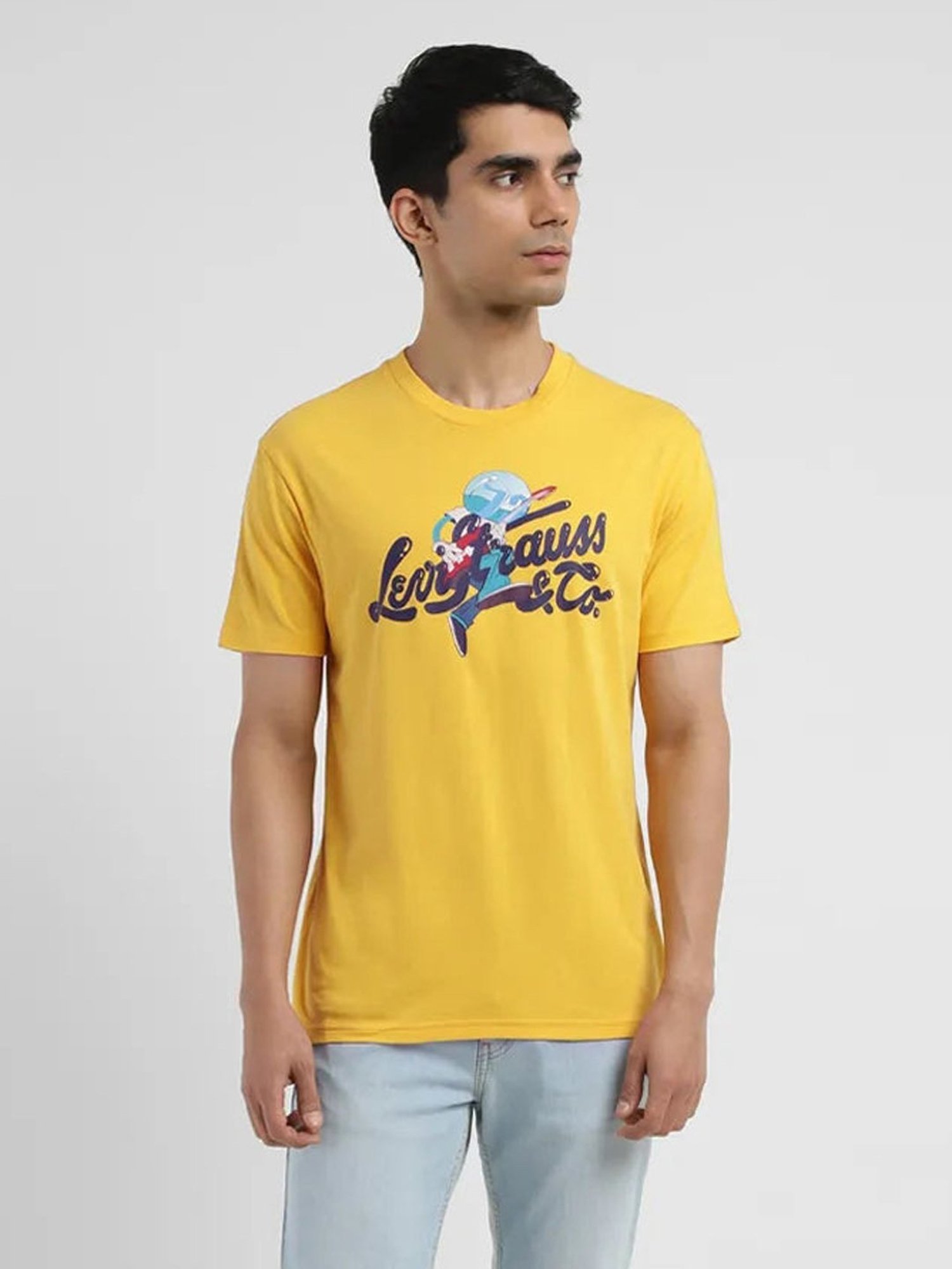 Levi's Yellow Regular Fit Printed T-Shirt
