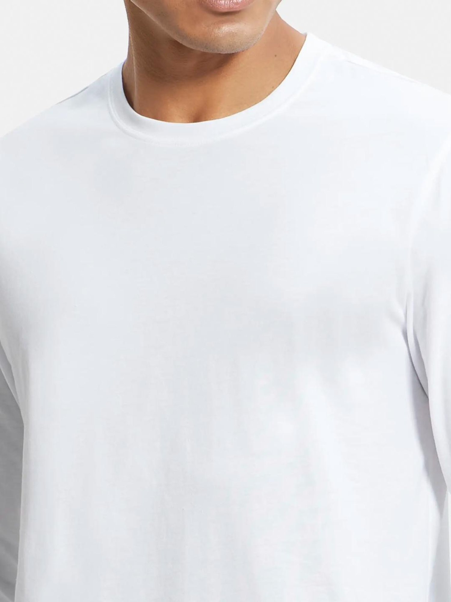 Jockey AM95 Men's Super Combed Cotton Rich Solid Round Neck Full Sleeve T-Shirt