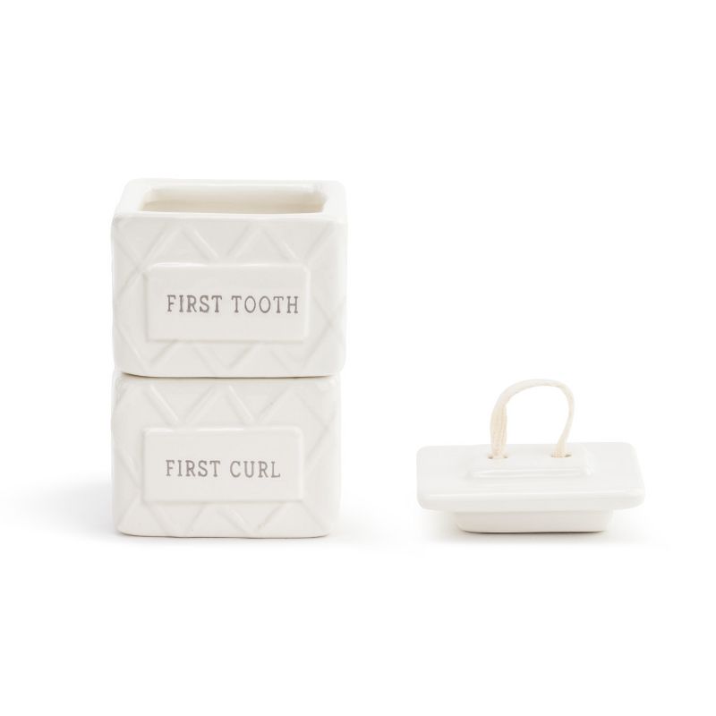 CosmoLiving by Cosmopolitan Contemporary Seagrass Storage Basket Brown